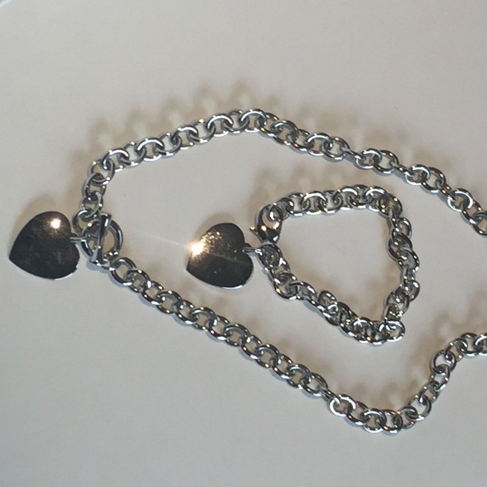 Lia Sophia Necklace & Bracelet  Set